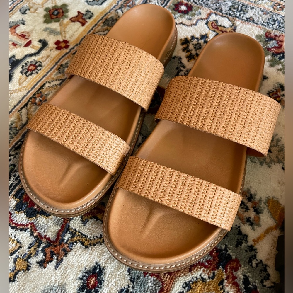 Women’s joie Sandals - size 8.5